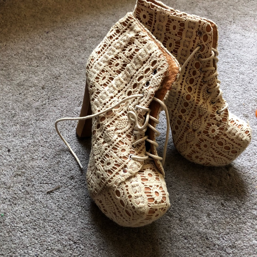 Lace Jeffrey Campbells